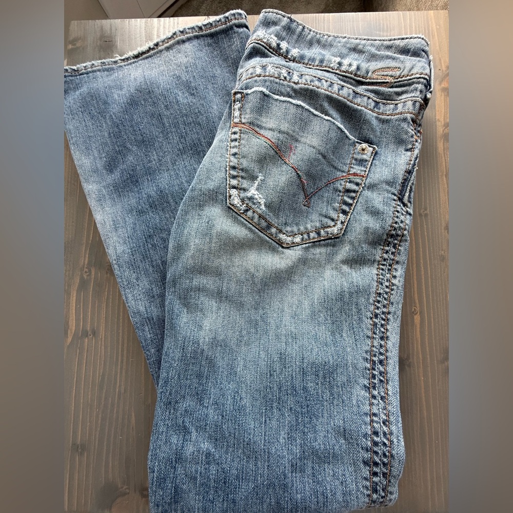 Vintage Silver “Monroe”jeans 
Size 29 / 33